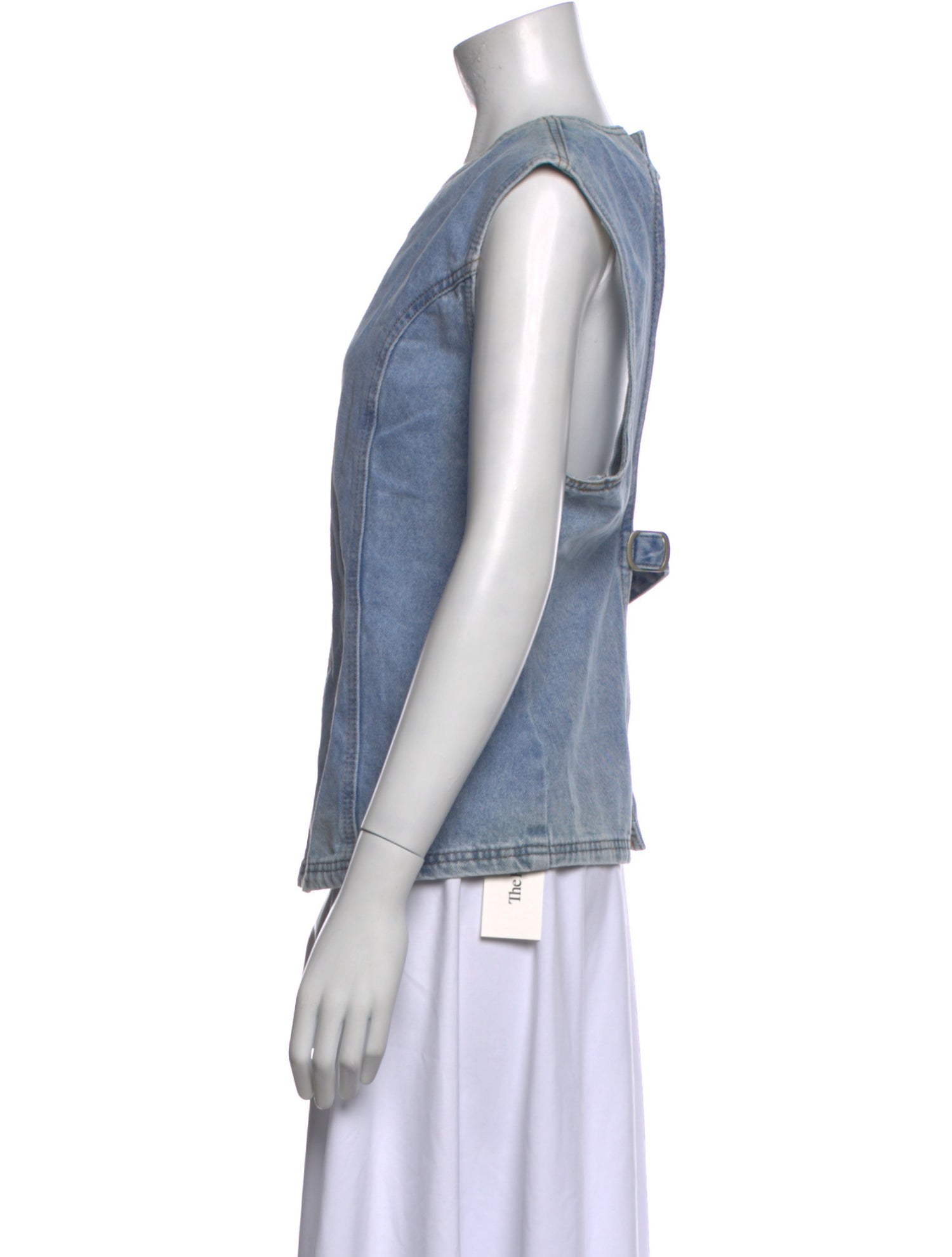 Dissh Crew Neck Sleeveless Top