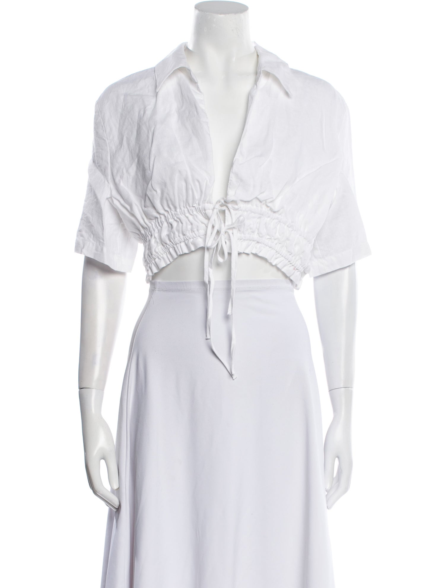 Dissh Linen V-Neck Crop Top