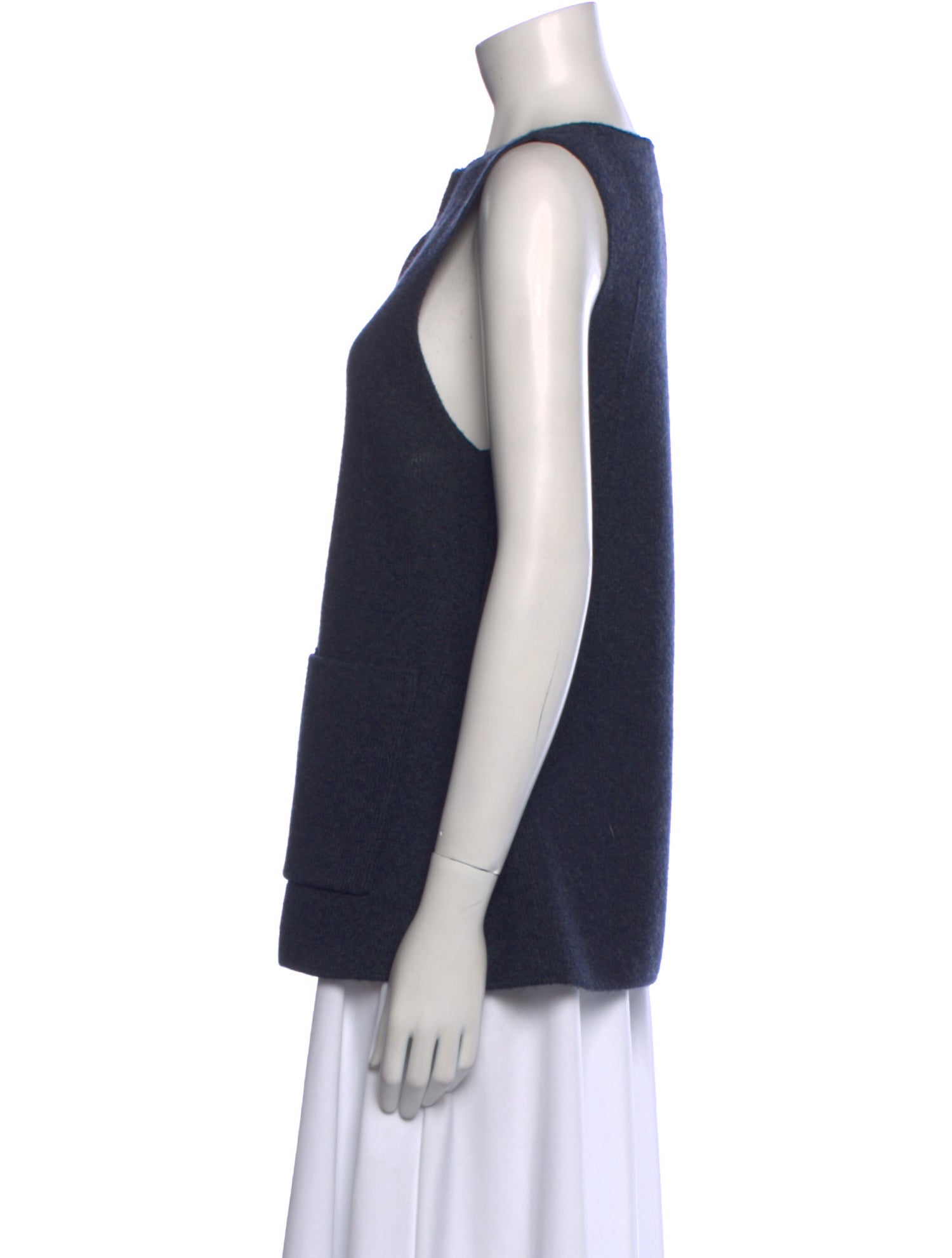 Dissh Bateau Neckline Sleeveless Top