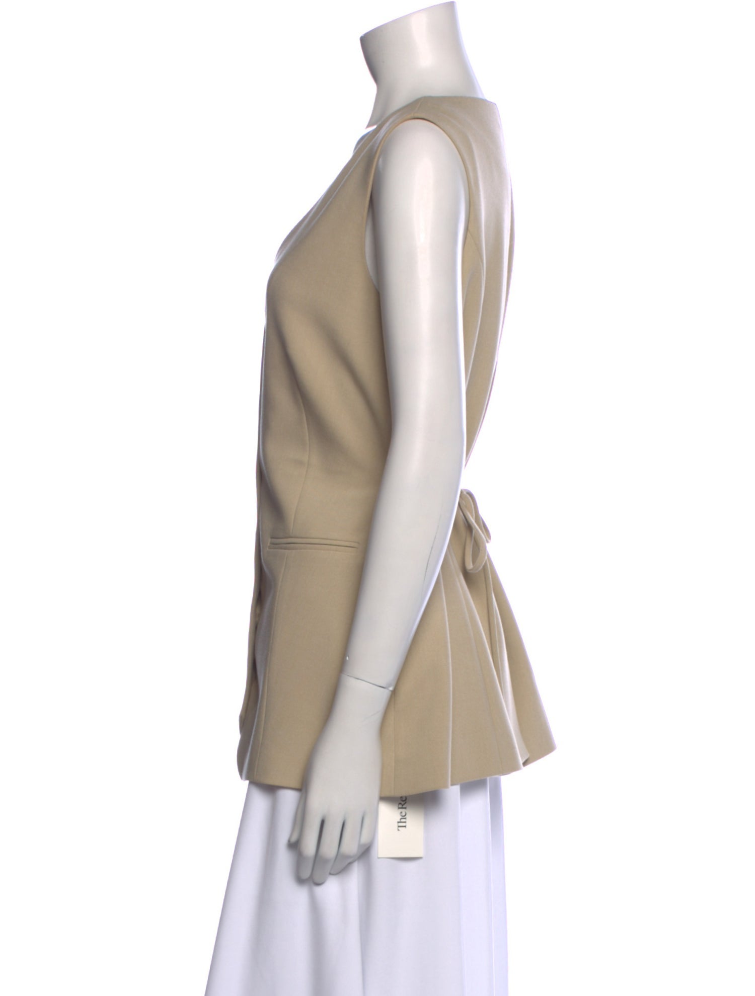 Dissh V-Neck Sleeveless Top