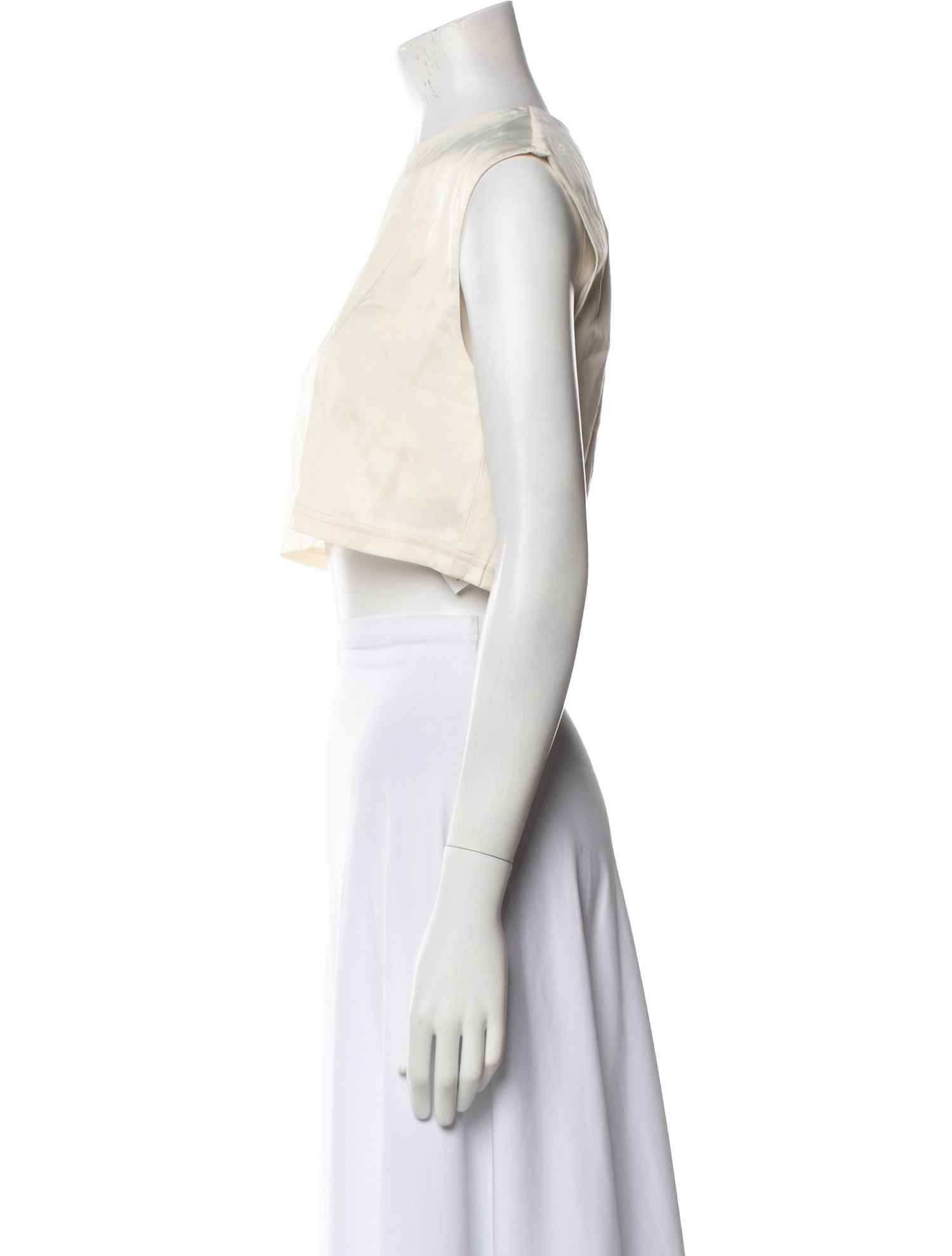 Dissh Bateau Neckline Sleeveless Crop Top w/ Tags