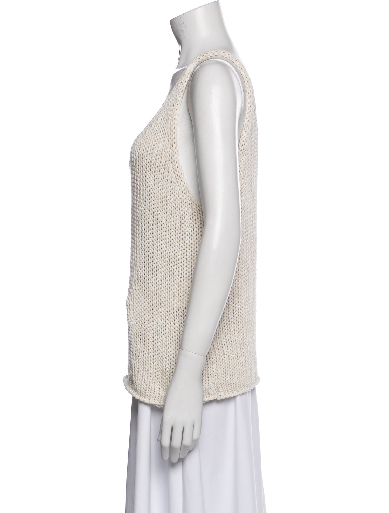 Dissh Scoop Neck Sleeveless Top