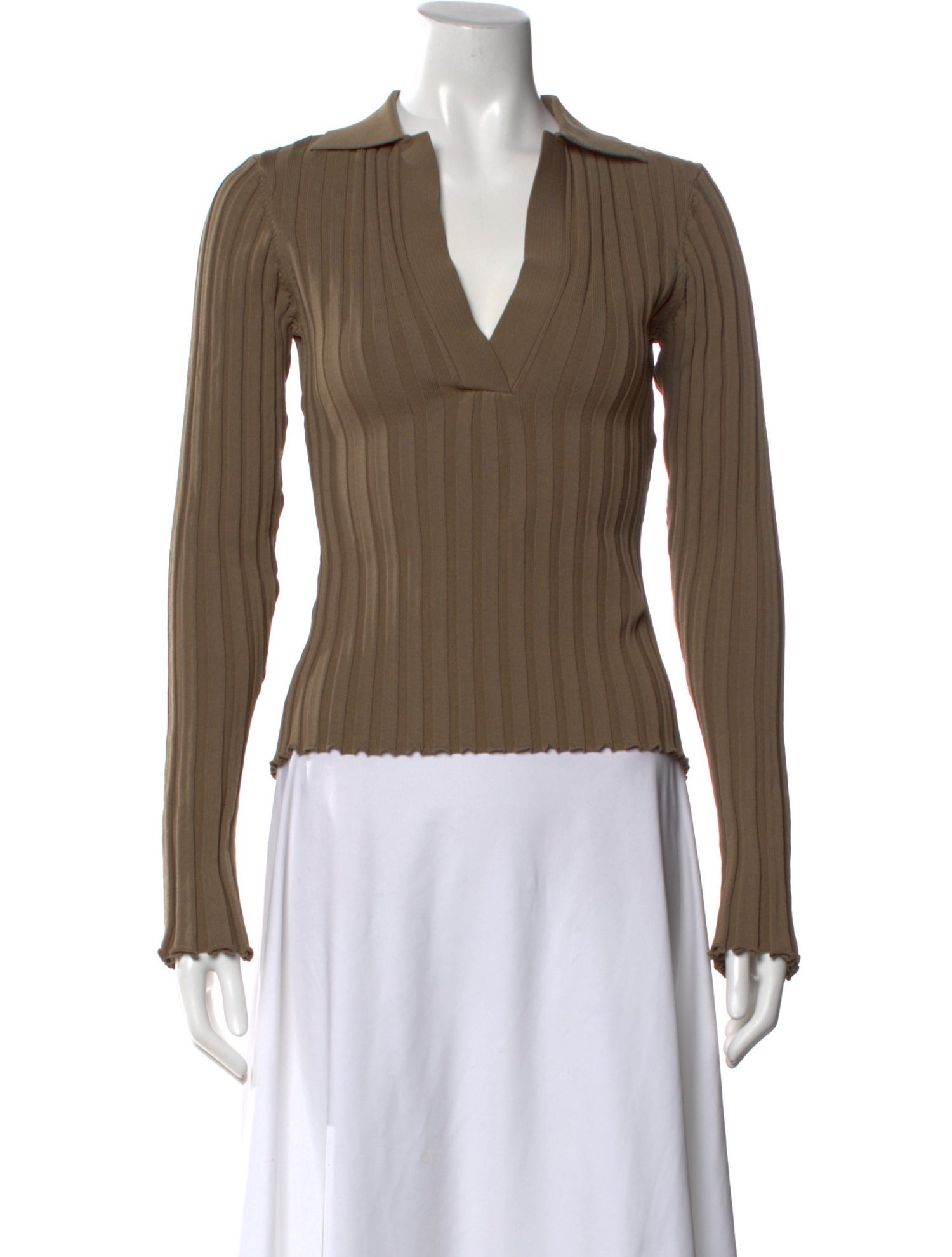 Dissh V-Neck Sweater