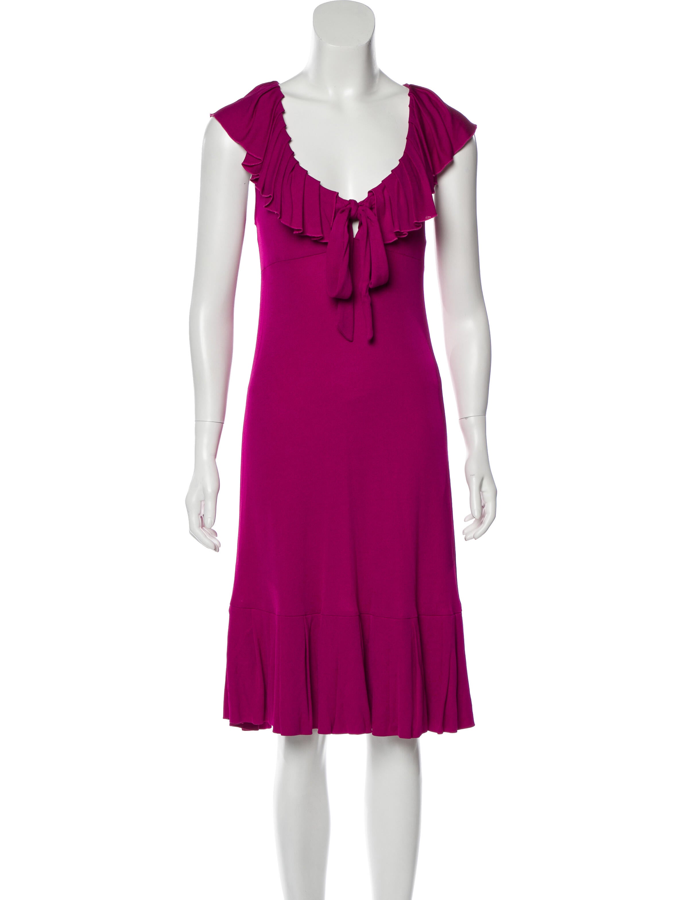 Diane von Furstenberg Baila Knee-Length Dress - Clothing -
WDI235425 | The RealReal