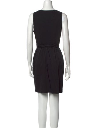 Diane von Furstenberg V-Neck Knee-Length Dress