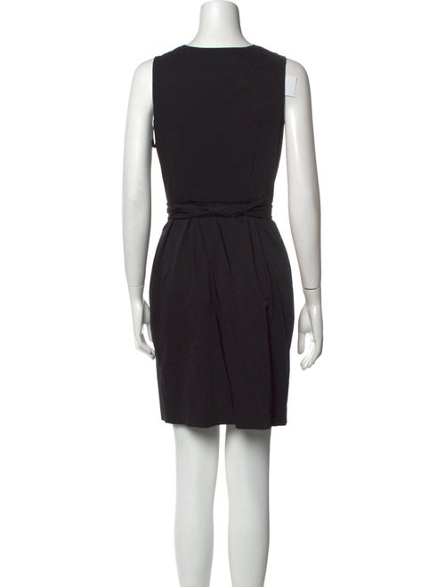 Diane von Furstenberg V-Neck Knee-Length Dress