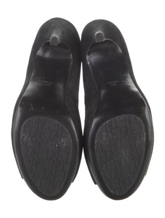 Diane von Furstenberg Suede Pumps