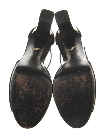 Diane von Furstenberg Suede D'Orsay Pumps