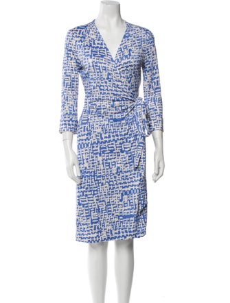 Diane von Furstenberg Silk Printed Robe