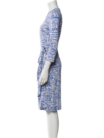 Diane von Furstenberg Silk Printed Robe