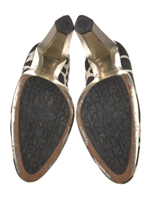 Diane von Furstenberg Canvas Printed Pumps