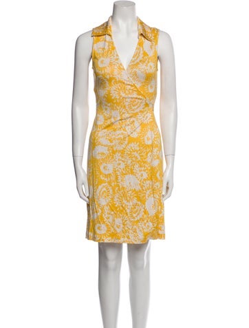 Diane von Furstenberg Dresses Vintage Knee-Length Dress XS