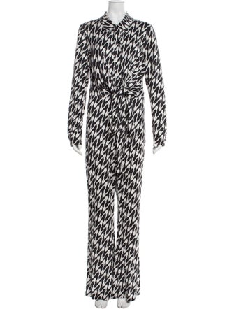 Diane von Furstenberg Printed V-Neck Jumpsuit