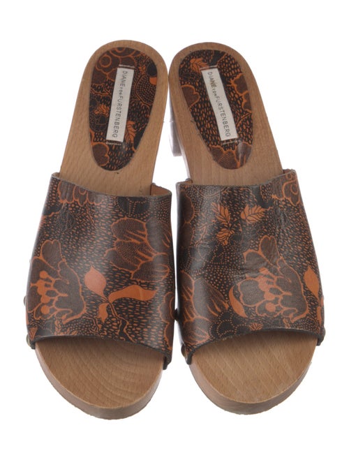 Diane von Furstenberg Leather Printed Slides