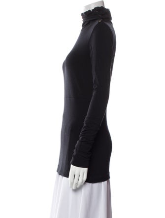 Diane von Furstenberg Turtleneck Long Sleeve Sweatshirt