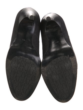 Diane von Furstenberg Suede Pumps