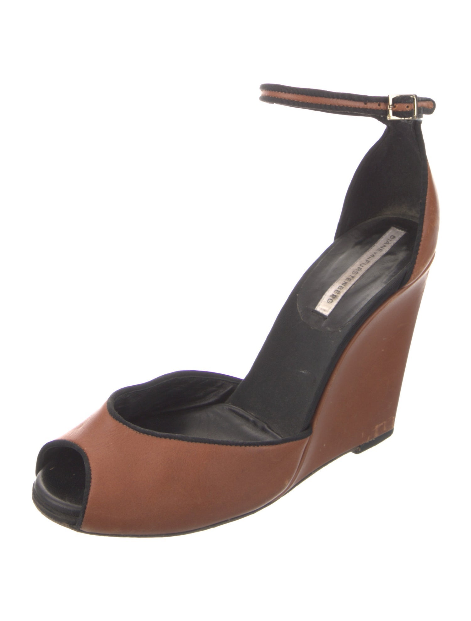 Diane von Furstenberg Leather D'Orsay Pumps