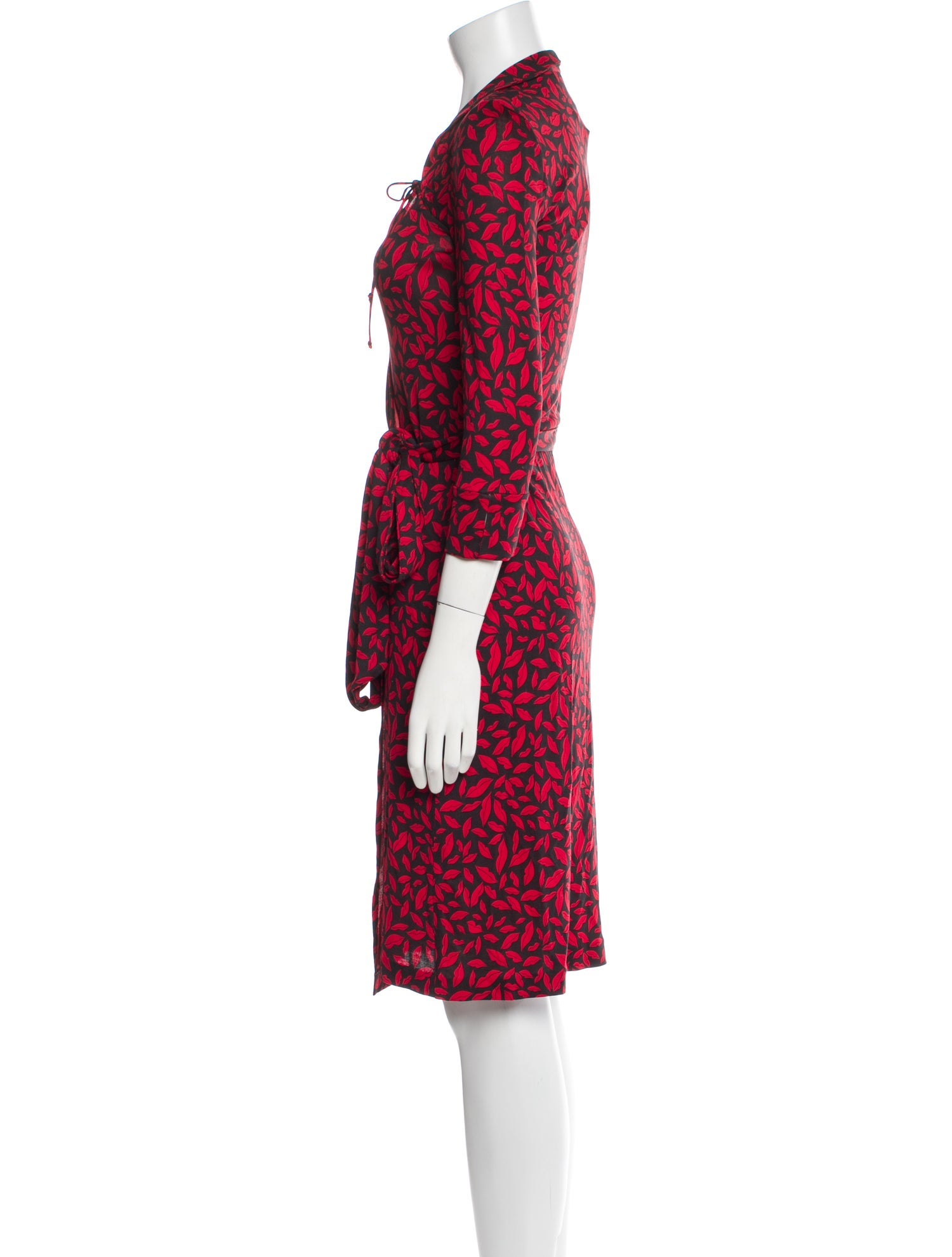 Diane von Furstenberg Silk Printed Robe