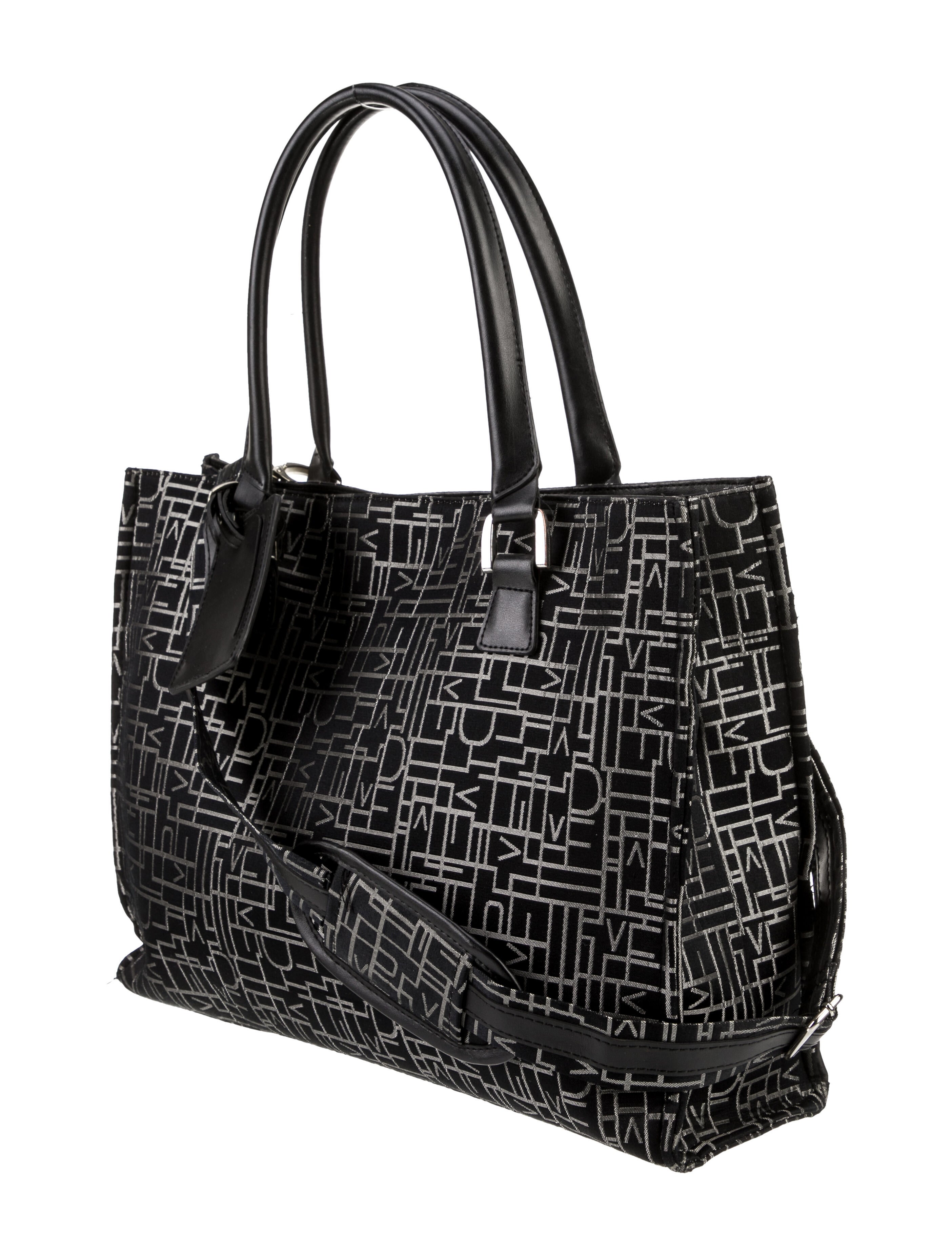 Diane von Furstenberg Shoulder Bag