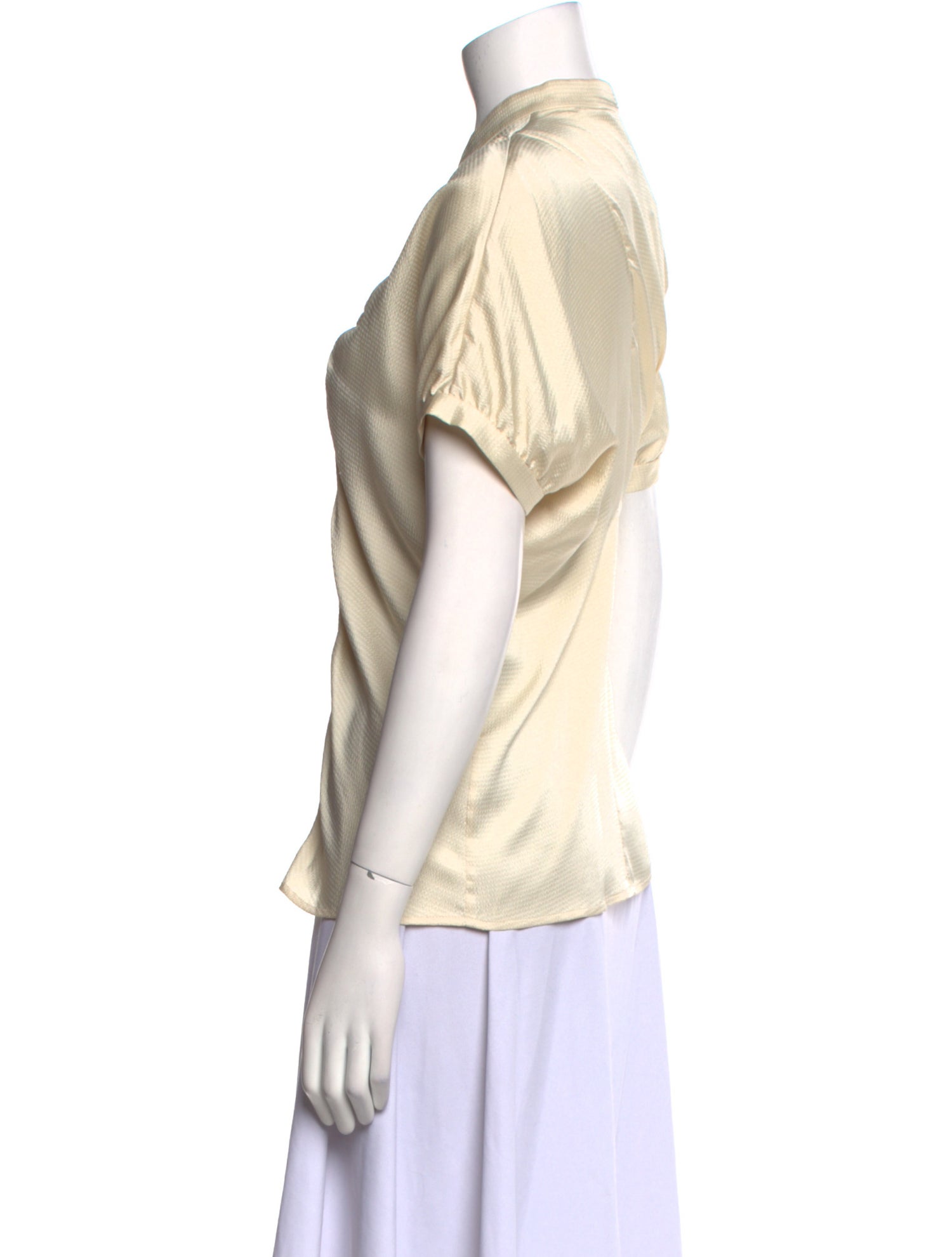 Diane von Furstenberg V-Neck Short Sleeve Button-Up Top