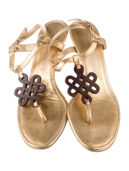 Diane von Furstenberg Leather T-Strap Sandals