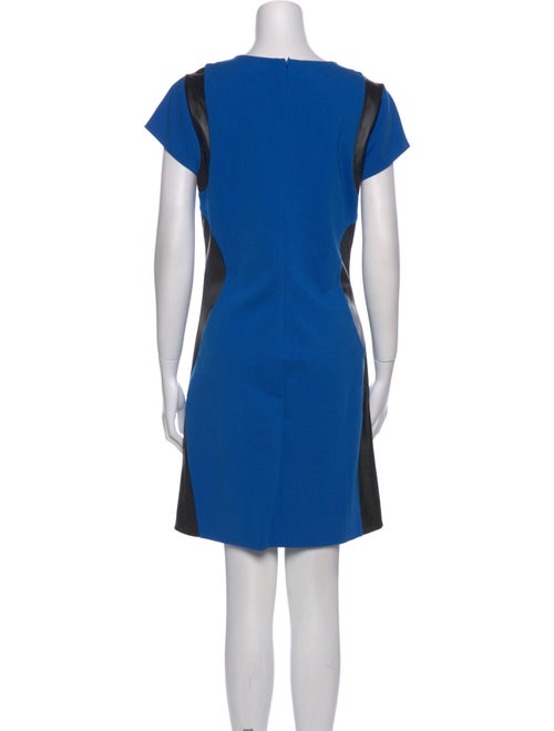 Diane von Furstenberg Crew Neck Knee-Length Dress