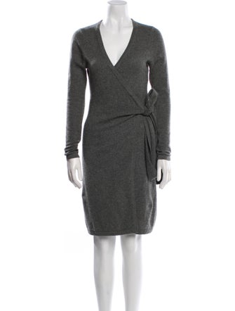Diane von Furstenberg Cashmere V-Neck Sweater