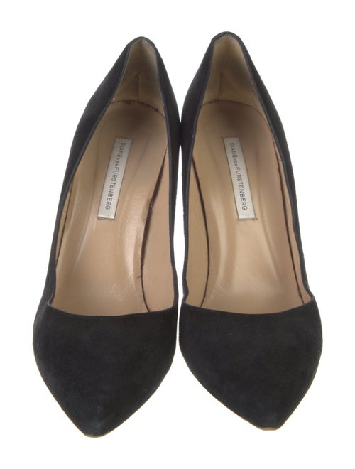 Diane von Furstenberg Suede Pumps