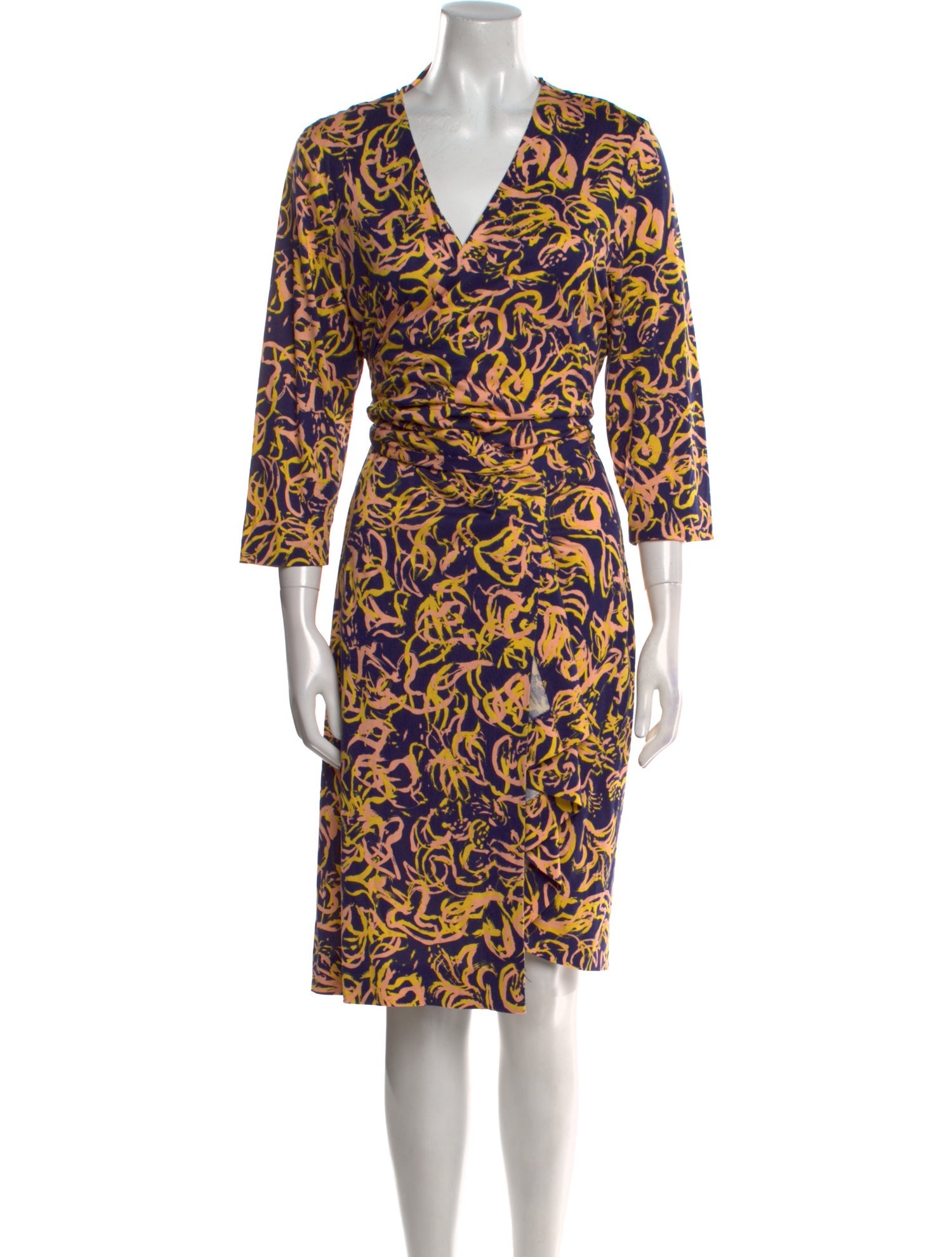 Diane von Furstenberg Silk Knee-Length Dress - Blue Dresses, Clothing - WDI551497 | The RealReal Diane von Furstenberg Silk Knee-Length Dress - Blue Dresses, Clothing - WDI551497 | The RealReal
