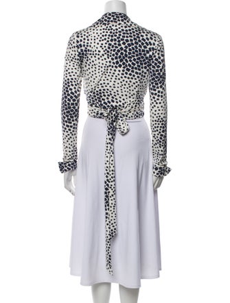 Diane von Furstenberg Animal Print V-Neck Crop Top