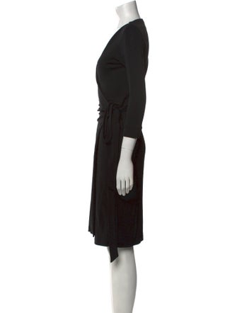 Diane von Furstenberg V-Neck Knee-Length Dress