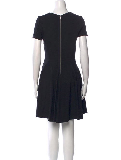 Diane von Furstenberg Crew Neck Knee-Length Dress