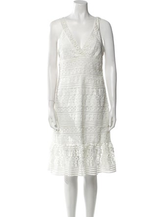 Diane von Furstenberg V-Neck Knee-Length Dress