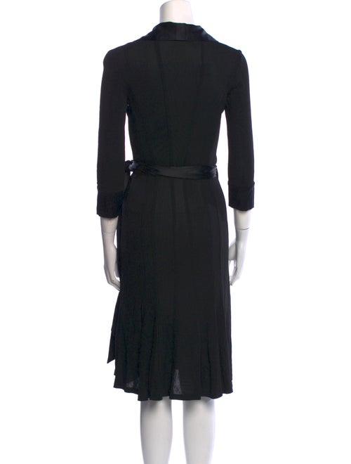 Diane von Furstenberg V-Neck Knee-Length Dress