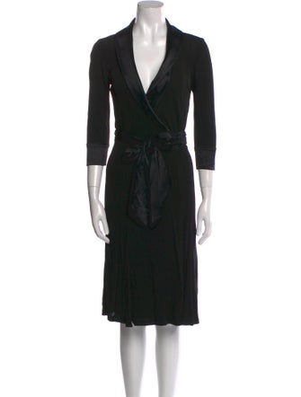 Diane von Furstenberg V-Neck Knee-Length Dress