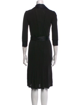Diane von Furstenberg V-Neck Knee-Length Dress