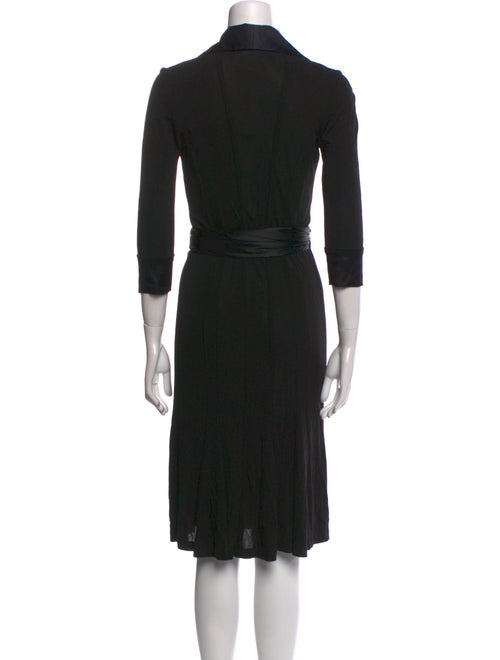 Diane von Furstenberg V-Neck Knee-Length Dress