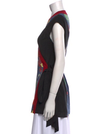 Diane von Furstenberg Printed V-Neck Blouse