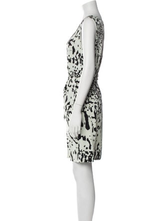 Diane von Furstenberg Silk Knee-Length Dress