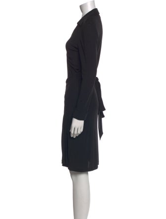 Diane von Furstenberg V-Neck Knee-Length Dress