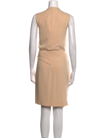 Diane von Furstenberg V-Neck Knee-Length Dress