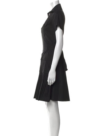 Diane von Furstenberg V-Neck Knee-Length Dress