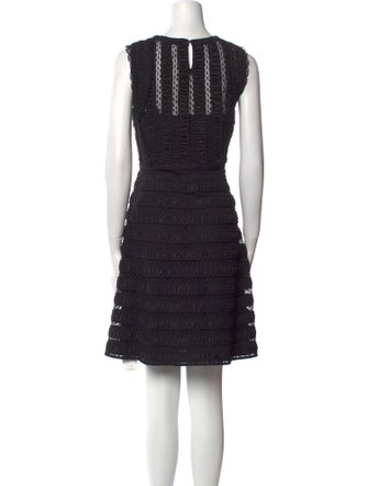 Diane von Furstenberg Crew Neck Knee-Length Dress