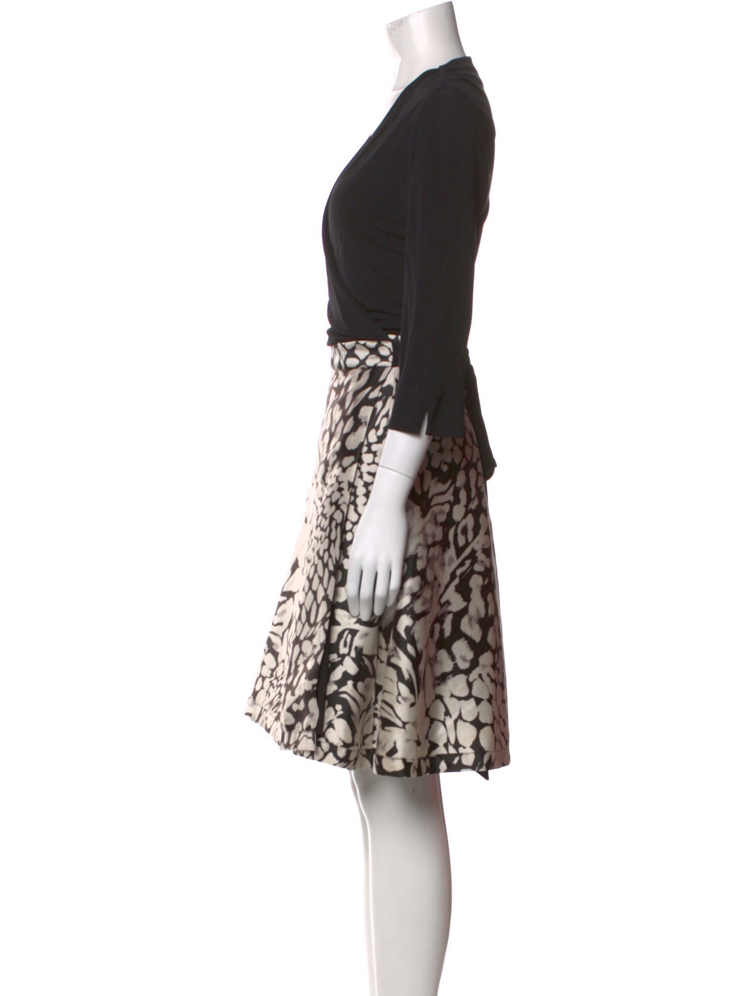 Diane von Furstenberg Printed Knee-Length Dress