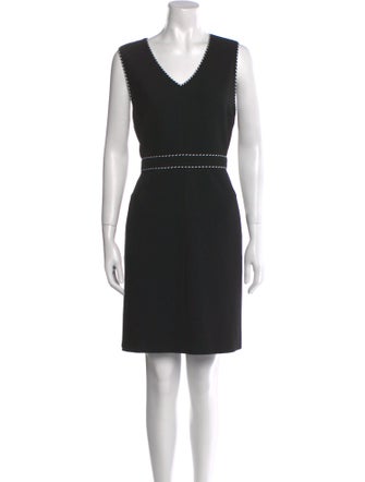 Diane von Furstenberg V-Neck Knee-Length Dress