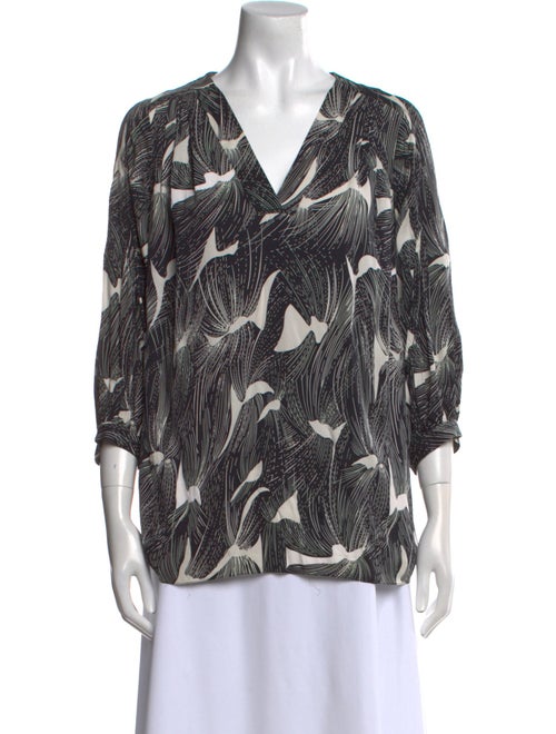 Diane von Furstenberg Silk Printed Blouse
