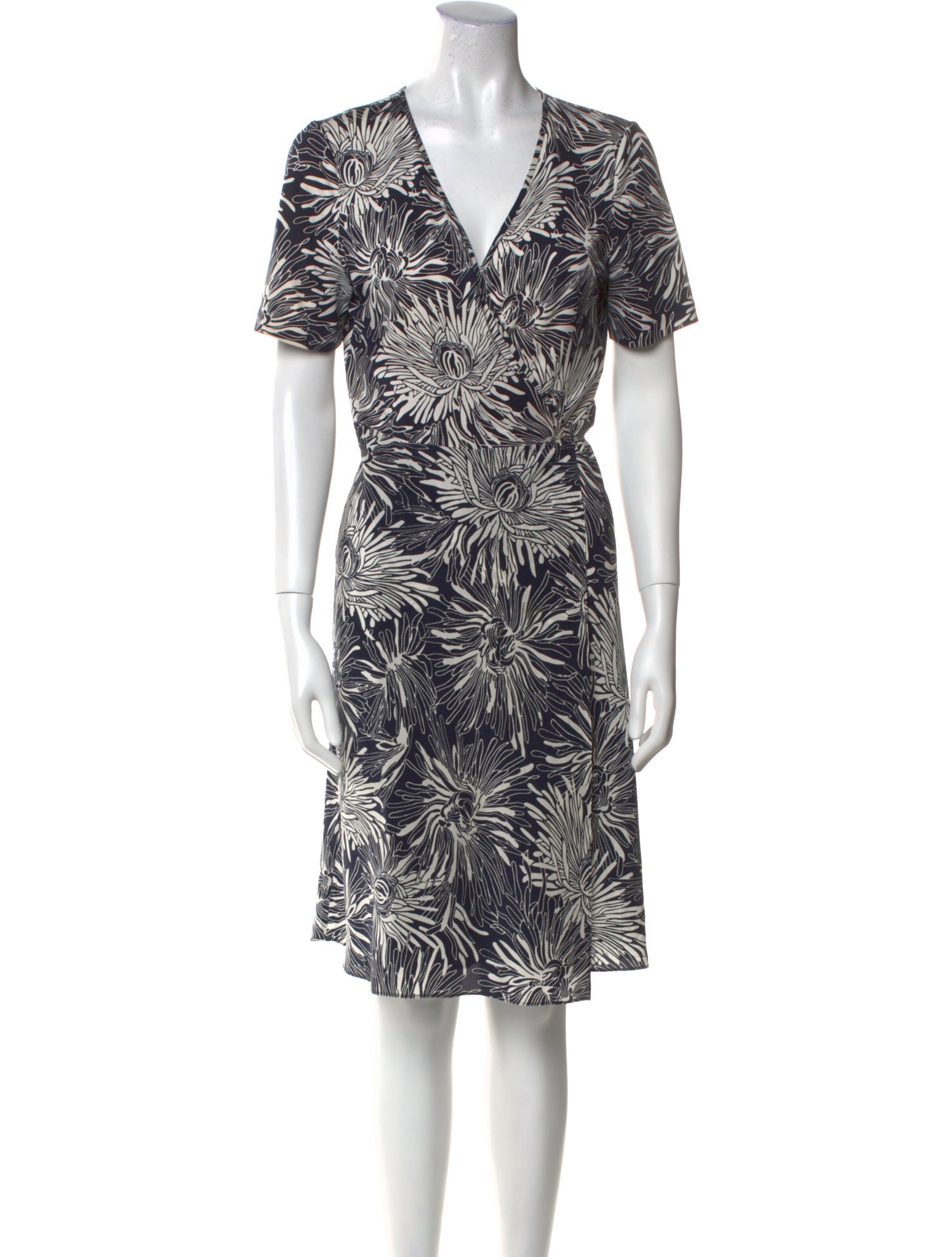 Diane von Furstenberg Silk Knee-Length Dress