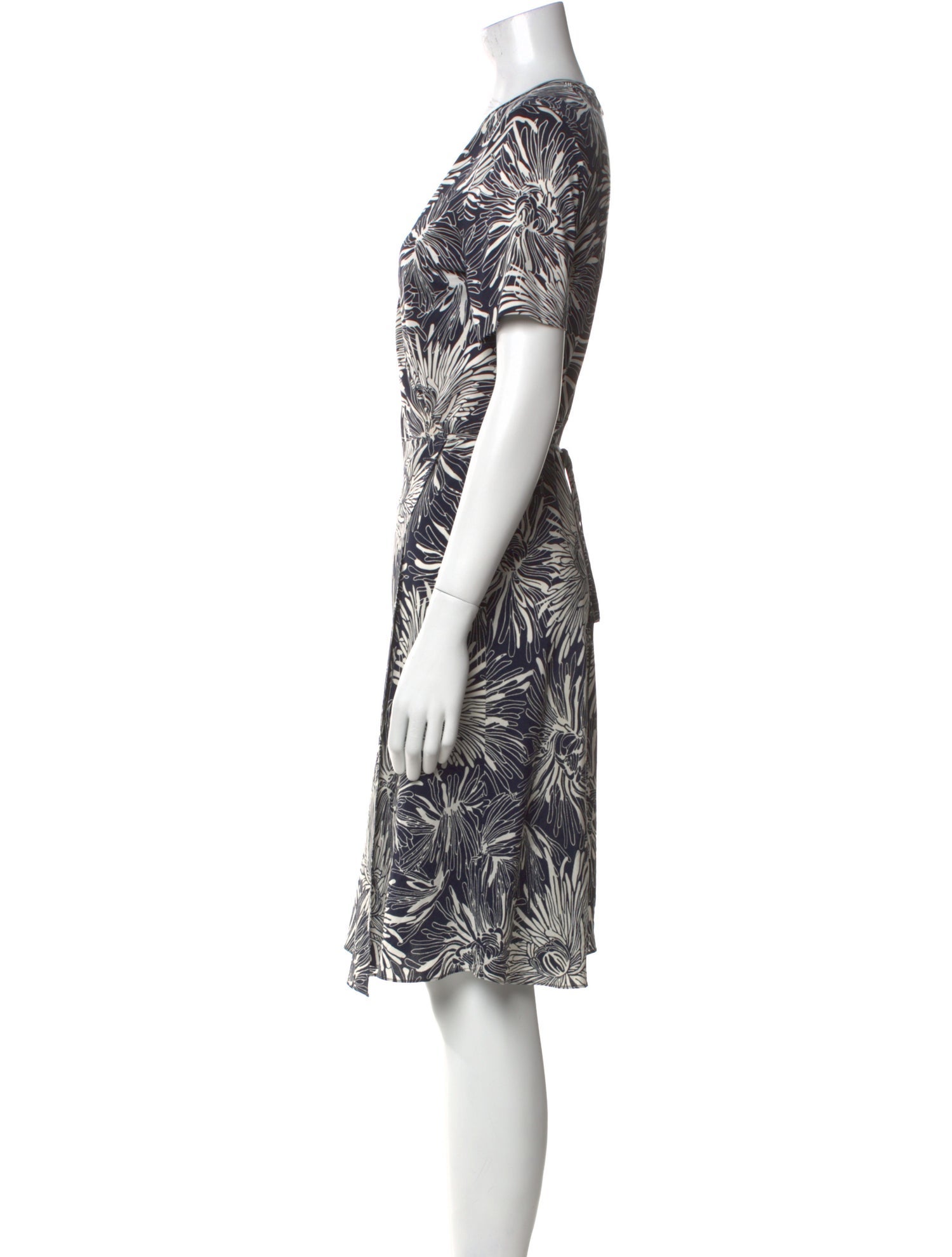 Diane von Furstenberg Silk Knee-Length Dress