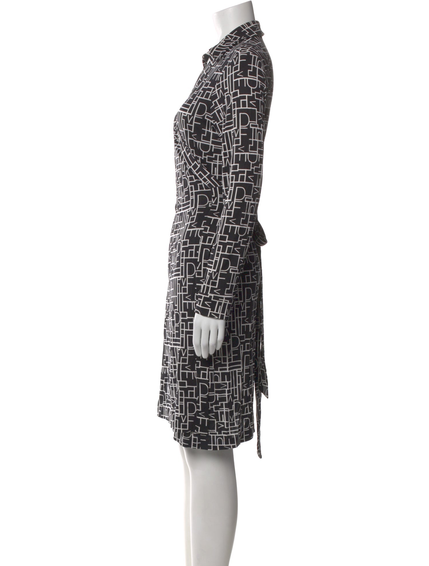 Diane Von Furstenberg | The RealReal