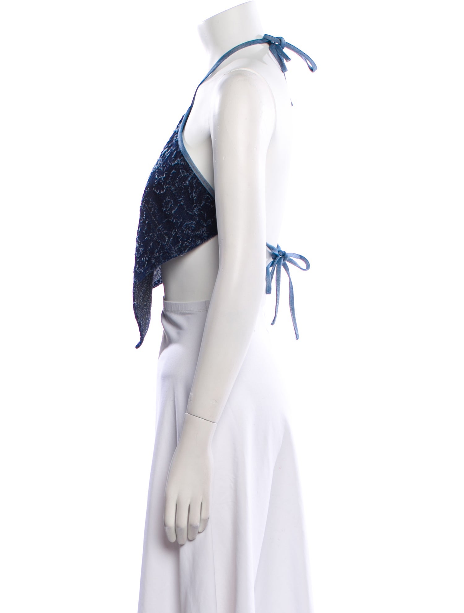 Di Petsa Halterneck Sleeveless Crop Top